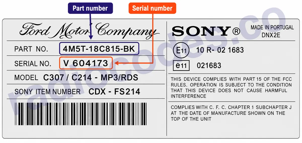 Ford CD132-MP3/CDS CDX-FS132 (V) radyonun seri numarasını nerede bulabilirim?