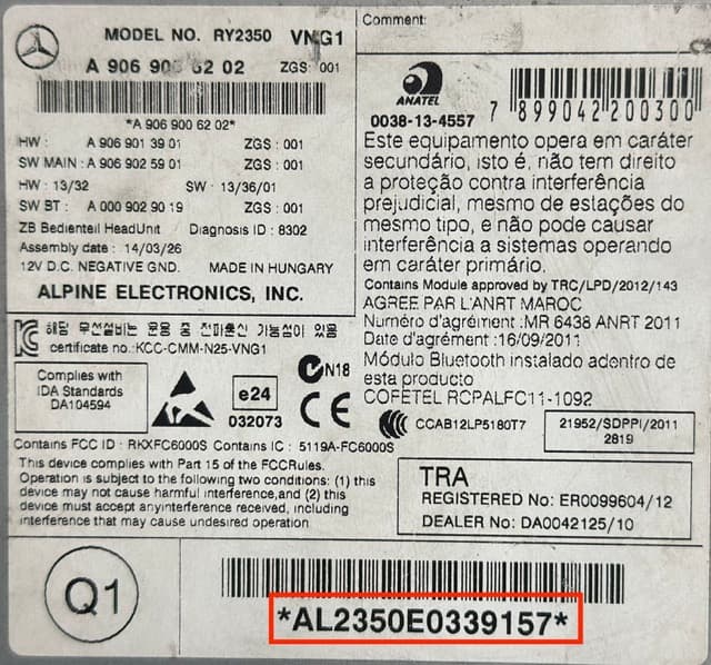 Mercedes radio label with serial number AL2350E0339157 highlighted
