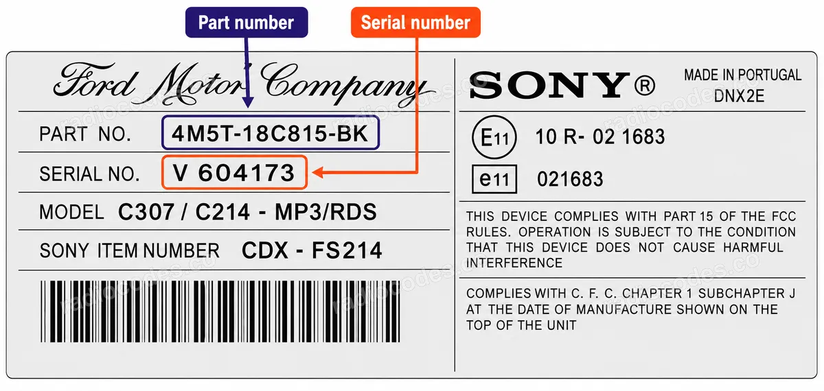 Onde posso encontrar o número de série do rádio Ford C307/C214 - MP3/RDS CDX-FS214 (V)?