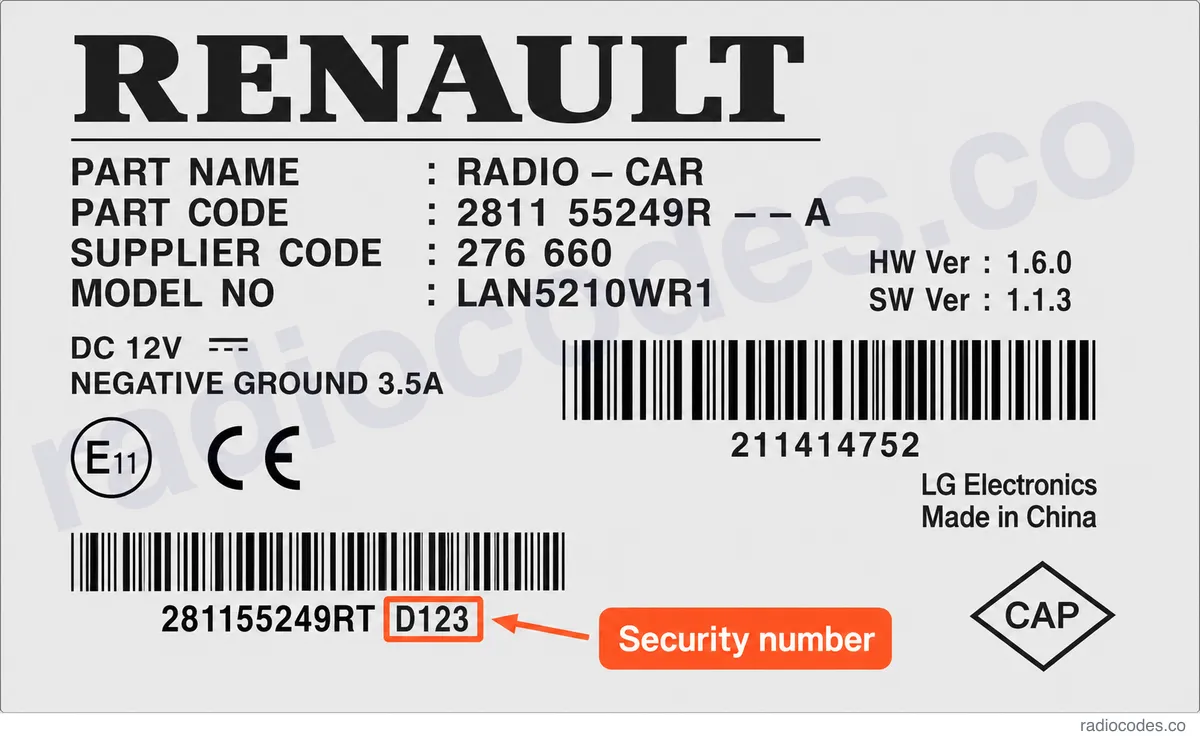 Where can I find the serial number on a Renault MEDIA NAV radio?