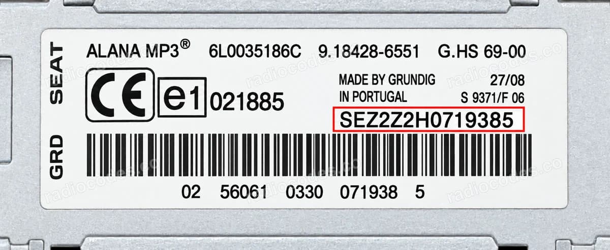 Alana MP3 · Grundig radio label with serial number SEZ2Z2H0719385
